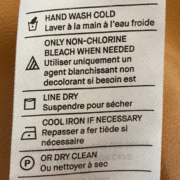 Vince 100% Silk Button Front Blouse w/Tie-Sleeve in Salmon Size Small - Picture 13 of 16